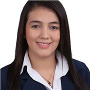 Profesora Nativa ofrece clases particulares a estudiantes que deseen aprender física en todo el país